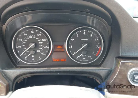 2009 BMW 328I z USA, uszkodzony, nr VIN WBAWR335X9P461121